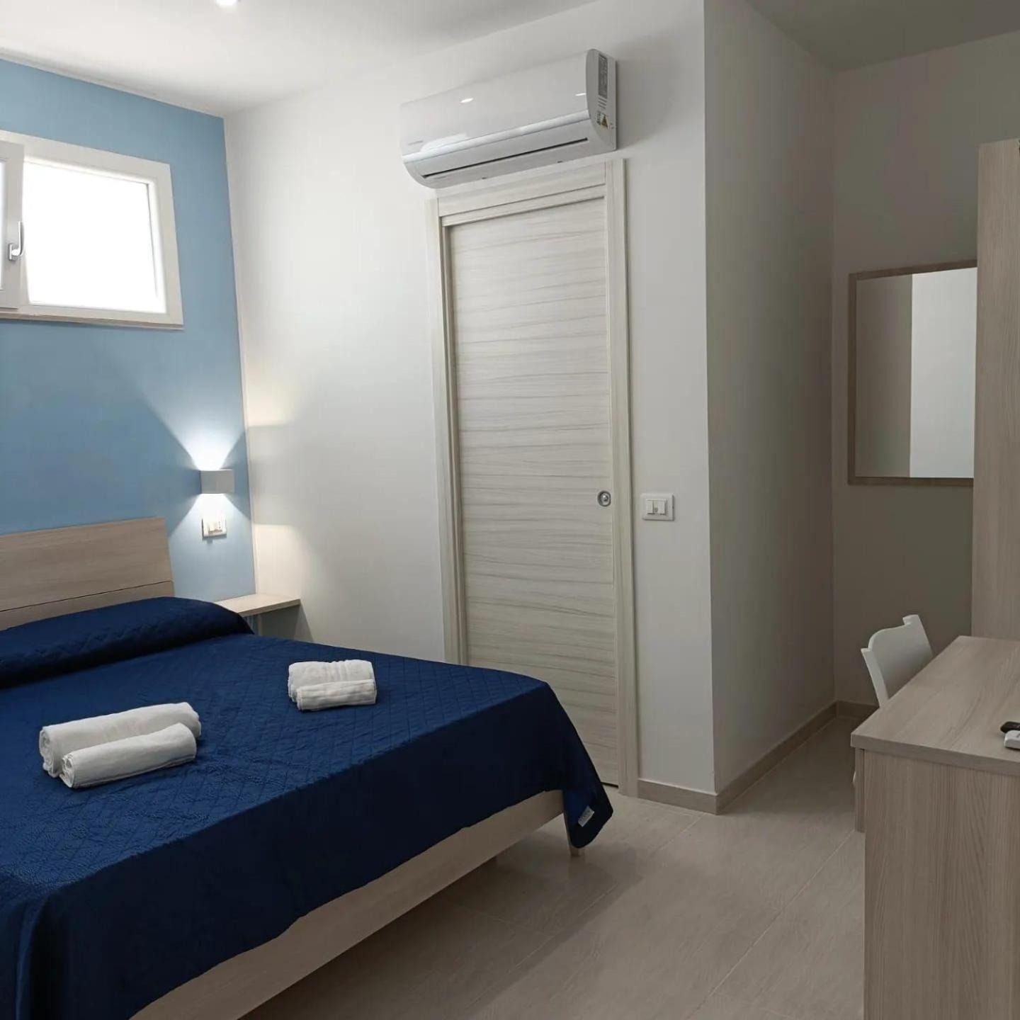 Beach Central Appartment Economy 特罗佩阿 外观 照片